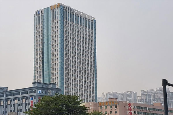华丰金融港-华丰世纪集团公司总部办公楼